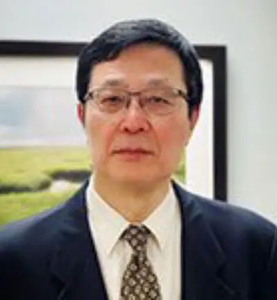 Dr Yufei Duan headshot